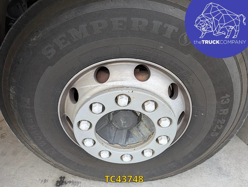 Renault C 430 2016 TC43748 Renault C 430 2016 1 image 13