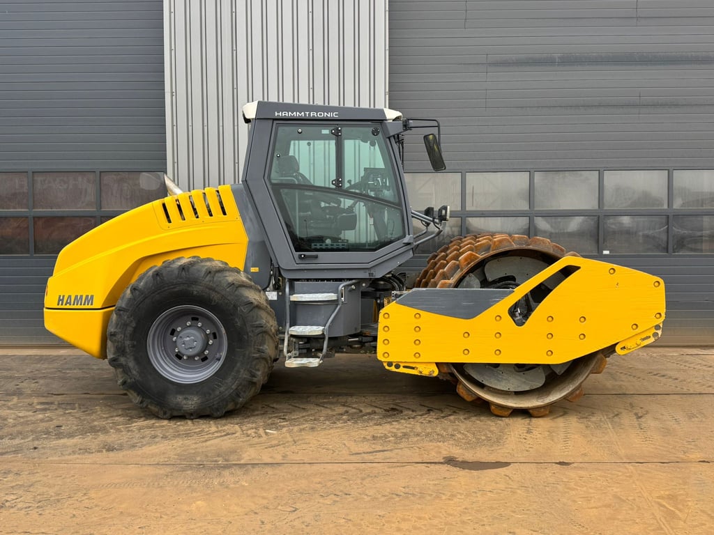 Hamm H13i Padfoot compactor 2016 00033612 H13i Padfoot compactor 2016 1 image 6