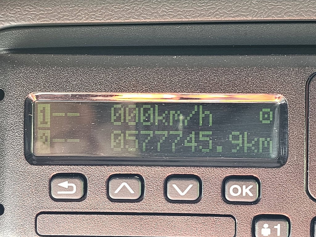 Heavy machinery product image - Image 9 of 15