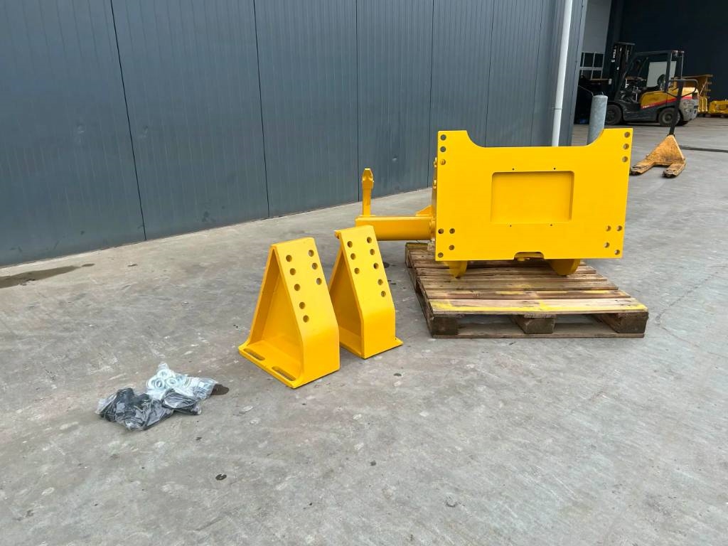Komatsu D38 2025 905311 D38 2025 0 image 12