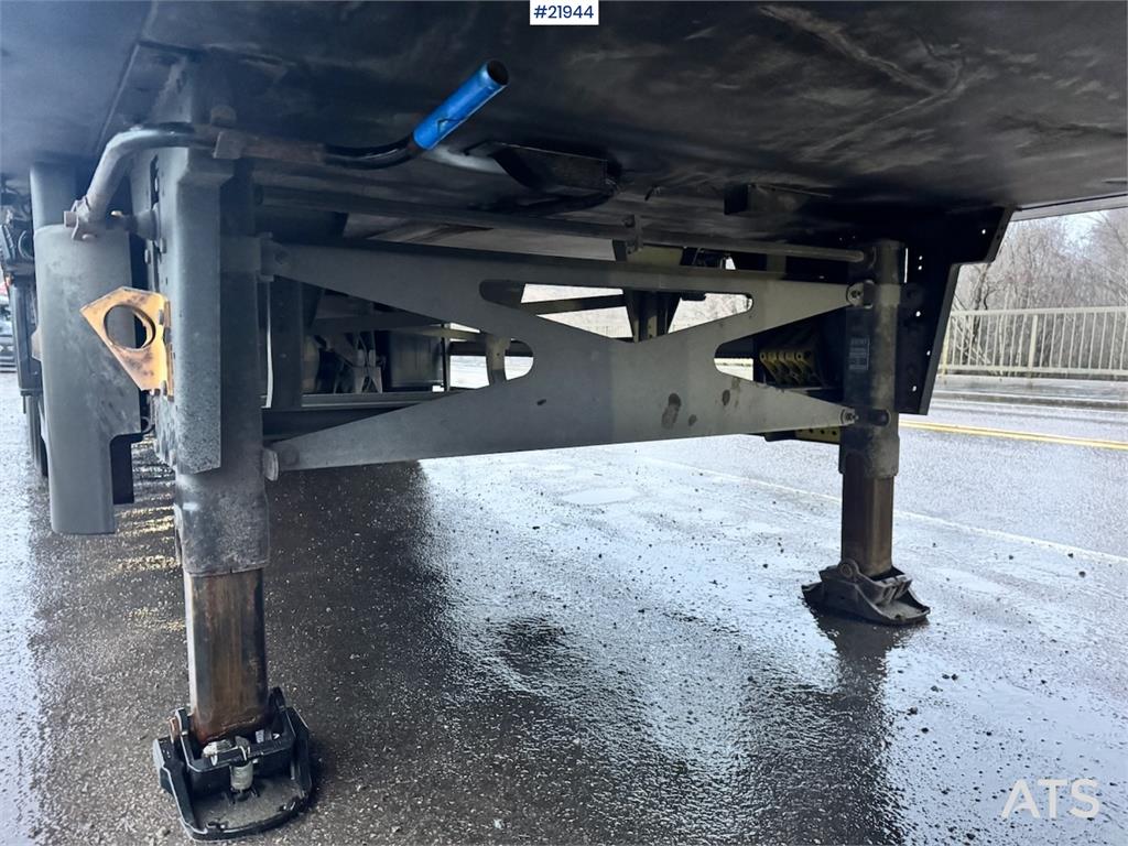 Schmitz Cabinet semi w/ Lifting element. 2017 21944 Schmitz Cargobull Cabinet semi w/ Lifting element. 2017 1 image 8