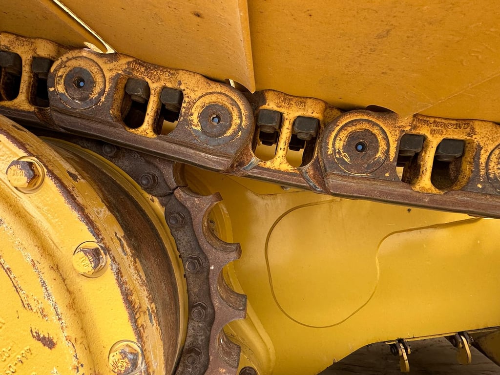 Caterpillar D6 LGP 2019 00033396 D6 LGP 2019 1 image 13