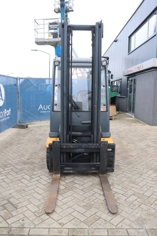 Forklift Jungheinrich EFG430 Electric 3000kg 4.0m 2010 2010 EFG 430 2010 1 Forklift image 8
