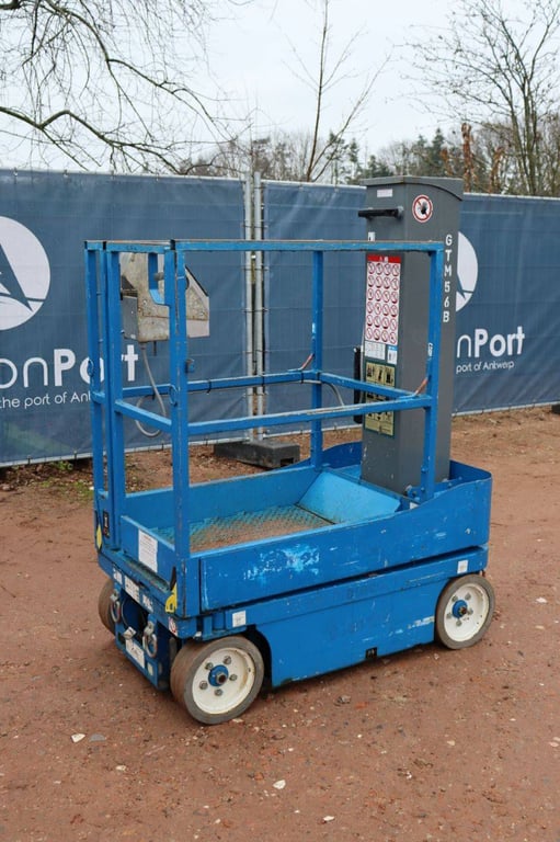 SkyJack SJ12 Electric Mast Lift 5.6m 2015 2015 SJ 12 2015 1 image 9