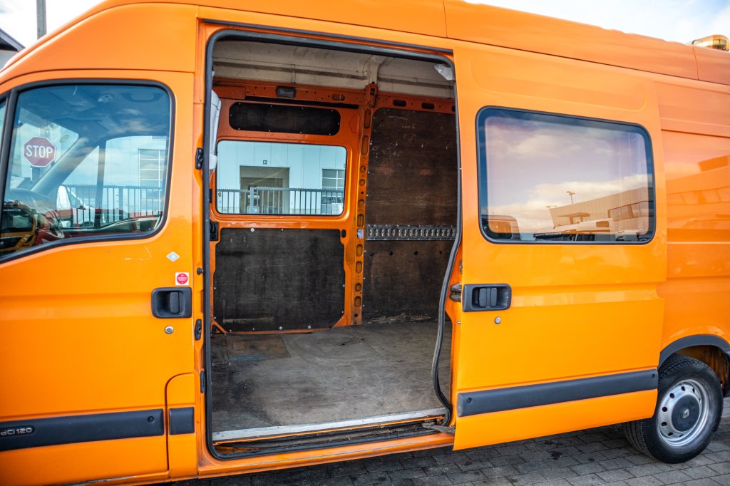 RENAULT MASTER 2.5 DCI 2010 E61630 Renault Master 2.5 DCI 2010 1 image 5