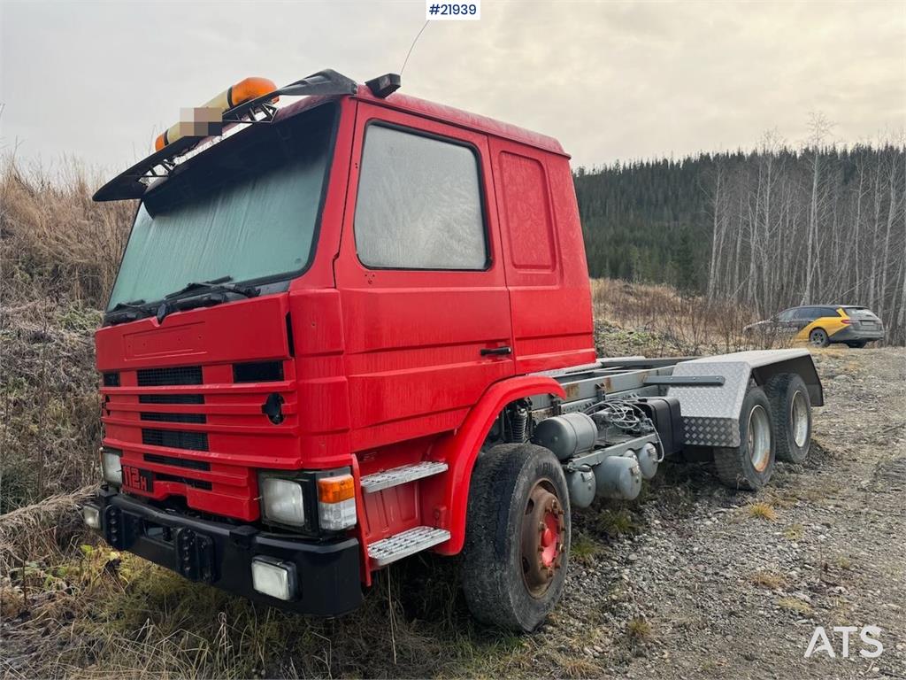 Scania P112 6x2 chassis 1982 21939 P112 6x2 chassis 1982 1 image 16