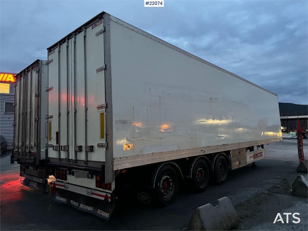 Limetec semi-trailer with full side opening. 2008 22074 Limetec semi-trailer with full side opening. 2008 1 Box semi-trail...