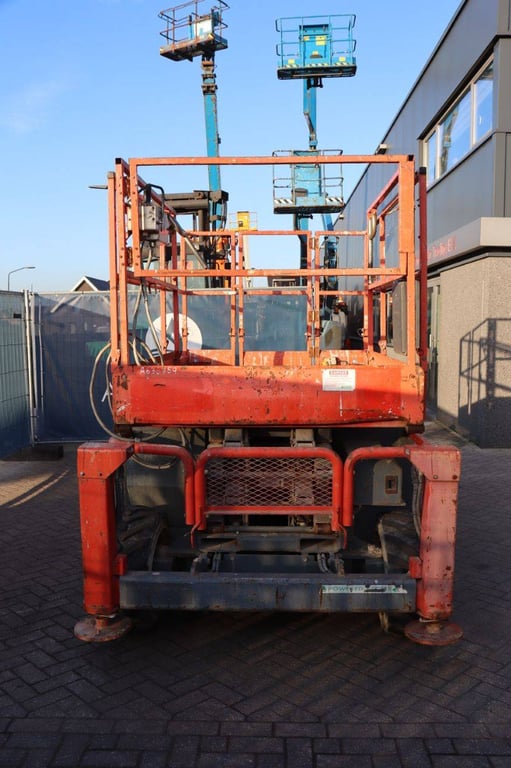Scissor lift Skyjack SJ6826 RT Diesel 10m 2014 2014 SJ6826 RT 2014 1 Scissor Lifts image 7