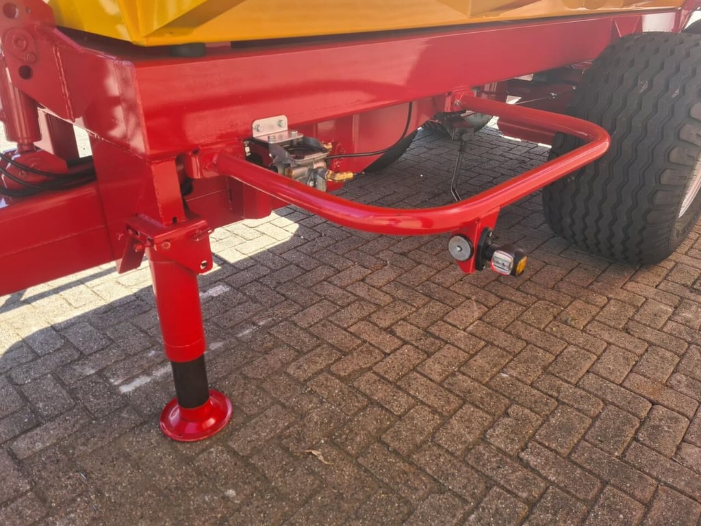 Heavy machinery product image - Image 10 of 15