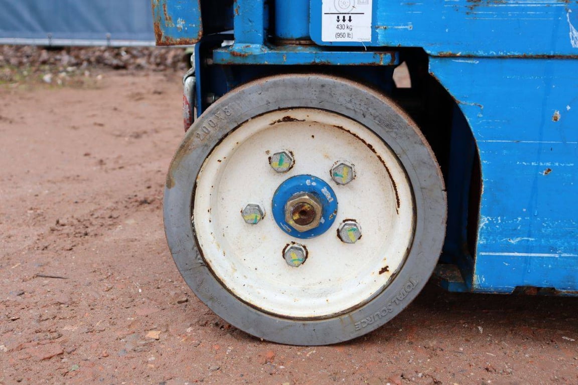 SkyJack SJ12 Electric Mast Lift 5.66m 2015 2015 SJ12 2015 1 image 15