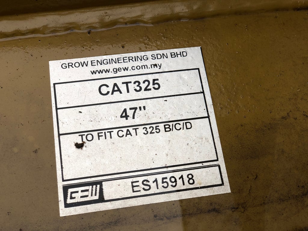 Caterpillar 325B/C/D Bucket 2022 00028983 325B/C/D Bucket 2022 0 image 4