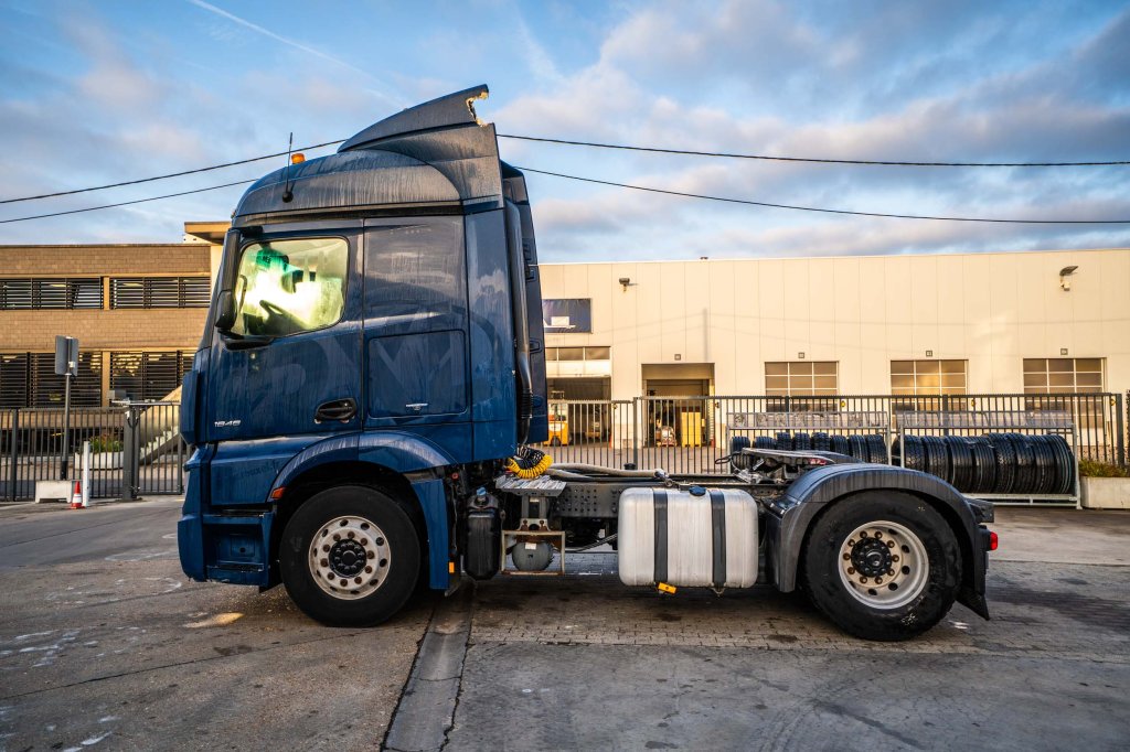 MERCEDES ACTROS 1846 LS + HYDR. 2017 E64578 ACTROS 1846 LS + HYDR. 2017 1 image 7