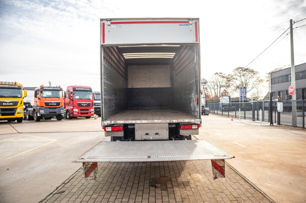 RENAULT PREMIUM 340 DXI-6X2 2011 E60716 Renault PREMIUM 340 DXI-6X2 2011 1 image 7