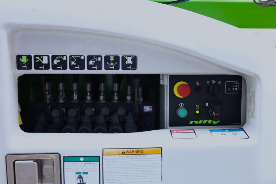 Niftylift HR17N Hybrid MK3 Hybrid Battery & Diesel, 17m Work 2015 NIFTYLIFT - HR17N Hybrid MK3 - 90055 Niftylift HR17N Hyb...