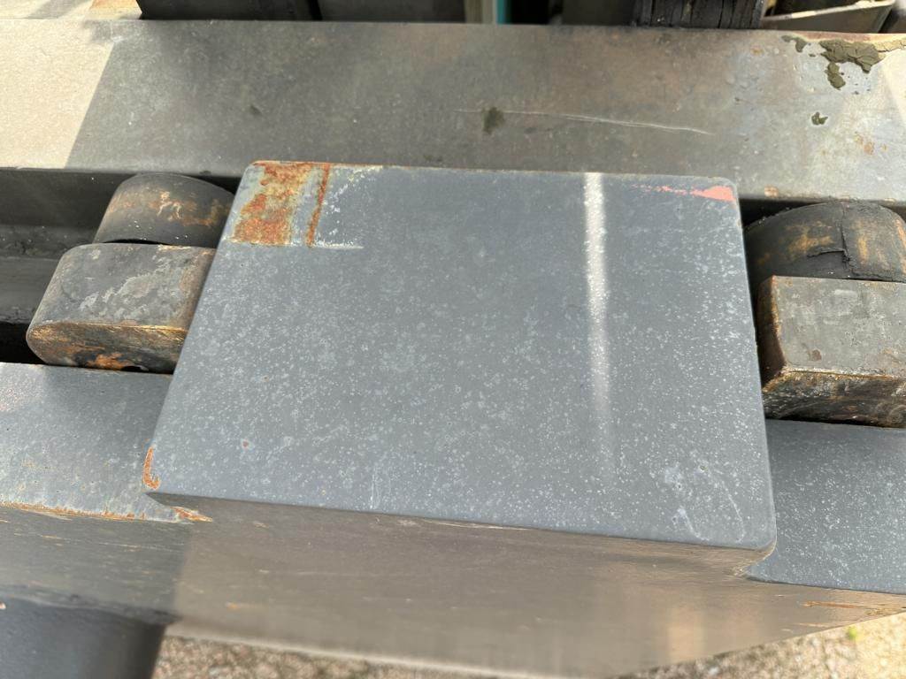 Heavy machinery product image - Image 14 of 20