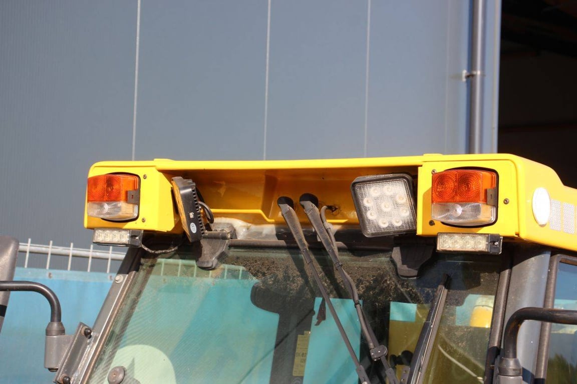 Heavy machinery product image - Image 13 of 15