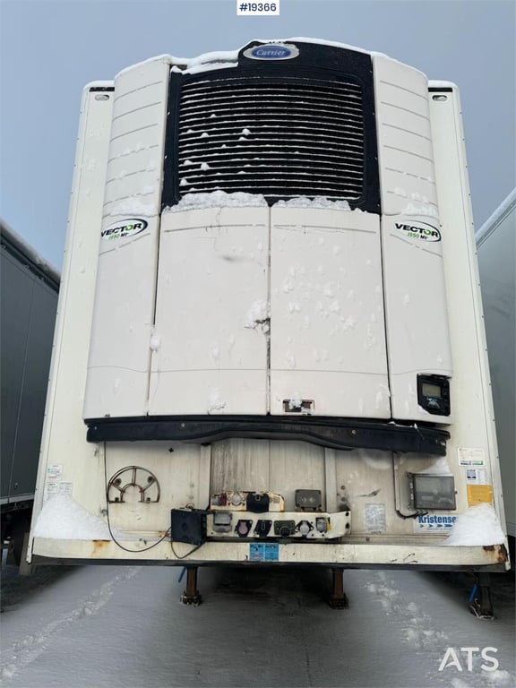 Schmitz Cargobull closed semi-trailer w/ Carrier aggregate and lift 2016 19366 Schmitz Cargobull closed semi-trailer w/ Ca...