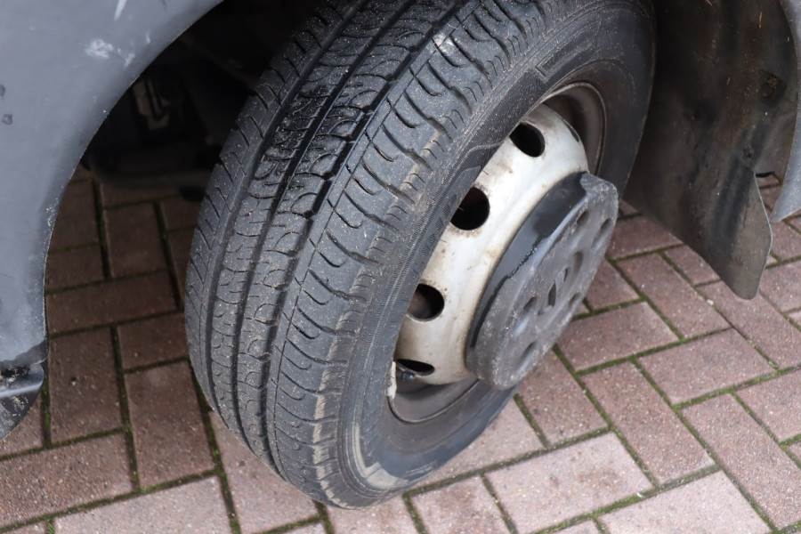 Palfinger P260B Dutch Registration, Driving Licence B/3, Die 2011 PALFINGER - P260B - 62349 P260B Dutch Registration, Driv...