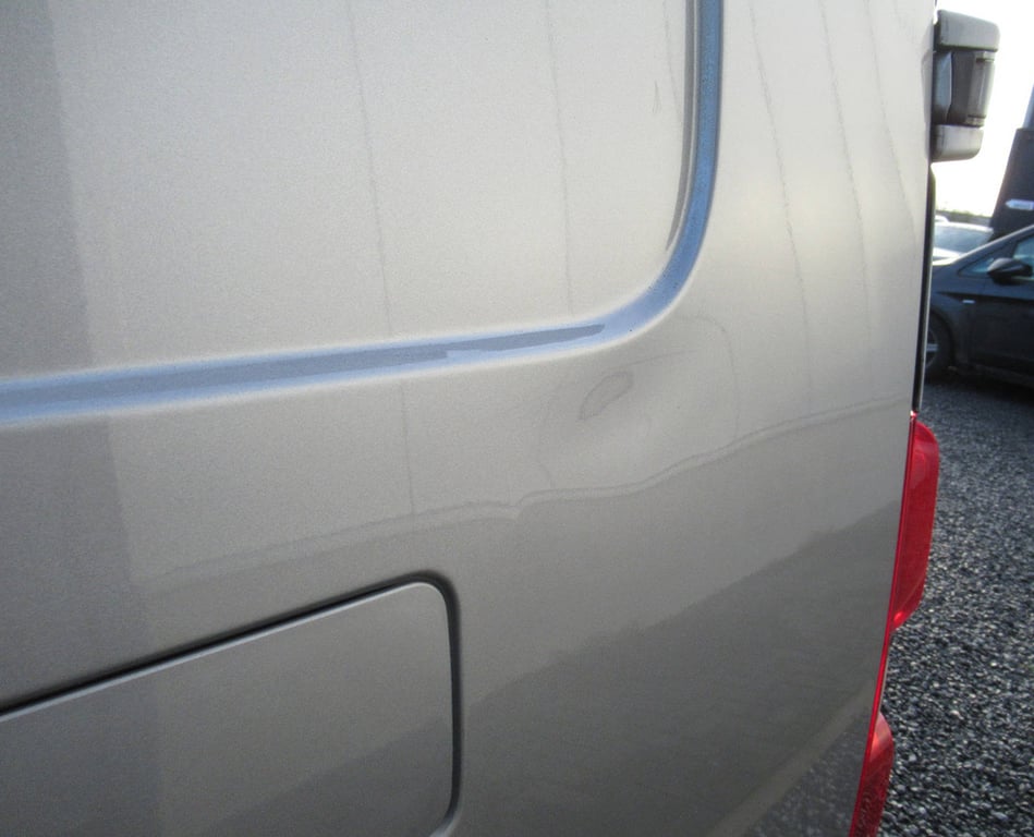 Peugeot Expert 2.0 BlueHDi (double cab & double slide) Diesel 2019 2019 Peugeot Expert (III) 2.0 BlueHDi 2019 1 image 12