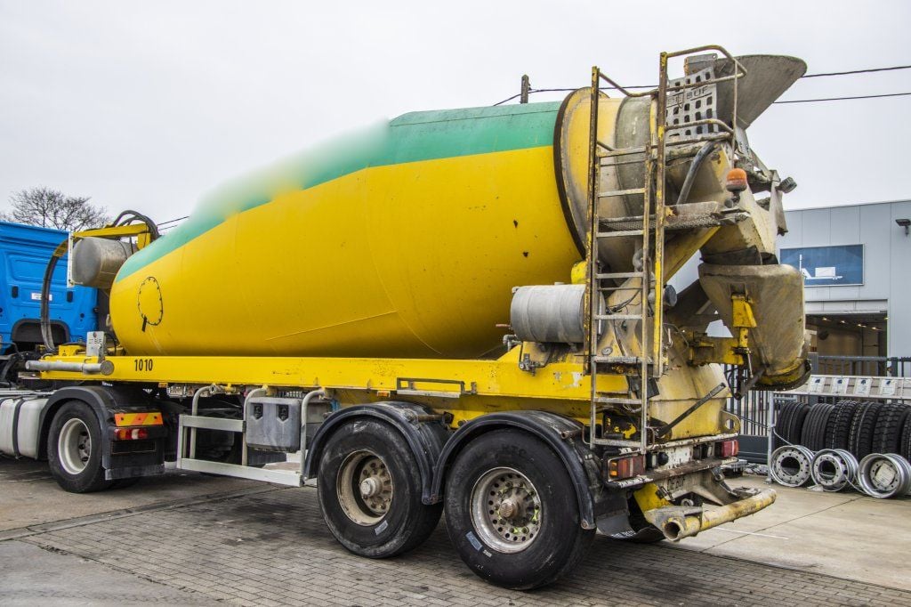 DEBUF BETON MIXER/MALAXEUR/MISCHER-12M³ 2011 E56836 DEBUF BETON MIXER/MALAXEUR/MISCHER-12M³ 2011 1 image 4