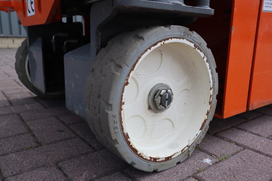 Snorkel S3219E Electric, 8m Working Height, 250kg Capacity 2020 SNORKEL - S3219E - 62062 S3219E Electric, 8m Working Heigh...