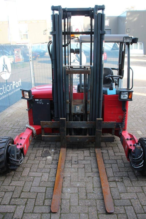Moffett M4 20.4 Diesel 2000kg Truck-Mounted Forklift 2011 2011 M4 20.4 2011 1 image 6