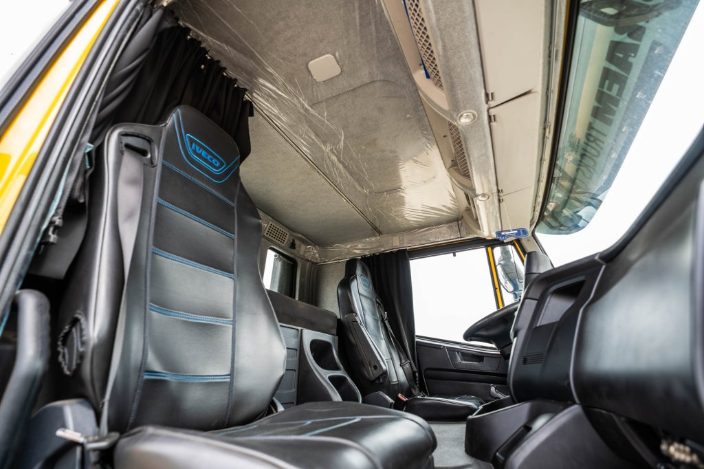 IVECO TRAKKER 450-6X4-BIG AXLES 2017 E60522 TRAKKER 450-6X4-BIG AXLES 2017 1 image 13