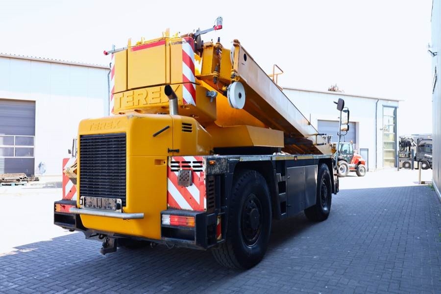 Demag AC30 City Diesel, 4x4x4 Drive, 30t Capacity, 25m M 2009 DEMAG - AC30 City - 63436 AC30 City Diesel, 4x4x4 Drive, 30t...