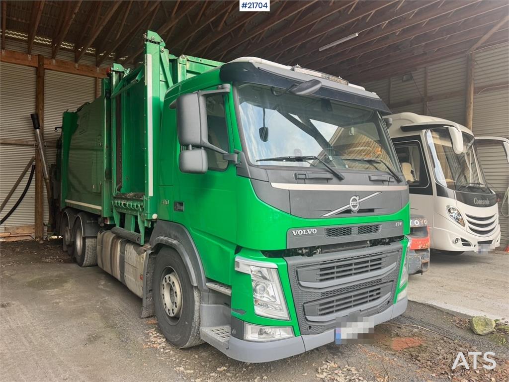 Volvo FM410 2-Chamber Refuse Truck. 2017 21704 FM410 2-Chamber Refuse Truck. 2017 1 image 6