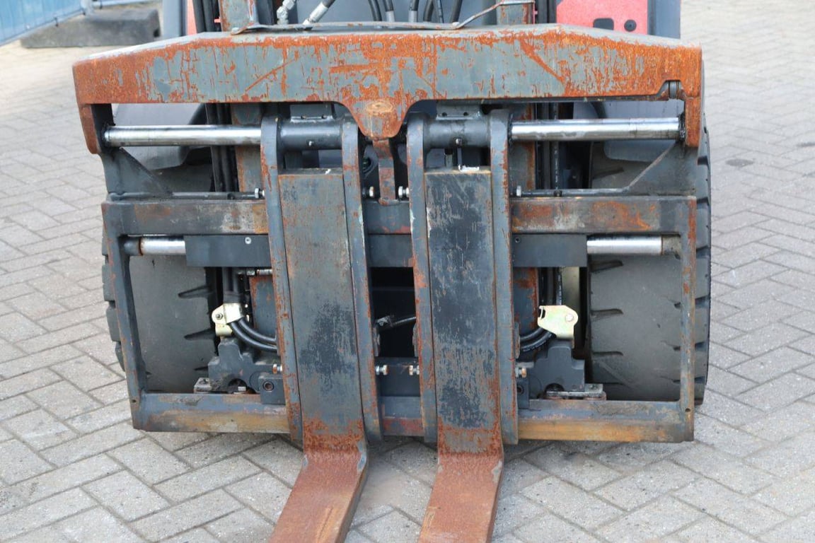 Forklift Linde H30D-02 Diesel 3000kg 2013 2013 Fenwick-Linde H30D-02 2013 1 Forklift image 11