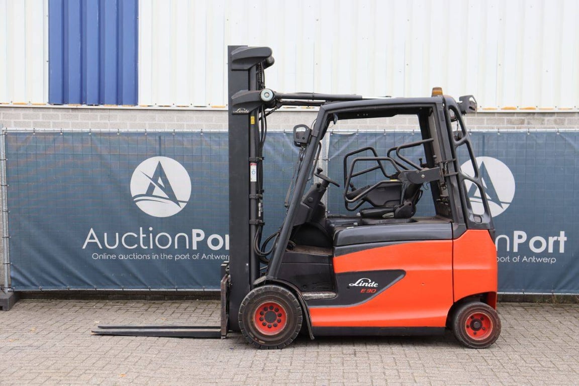 Forklift Linde E30HL-01/600 Electric 3000kg 2017 2017 E30HL-01/600 2017 1 Forklift image 2