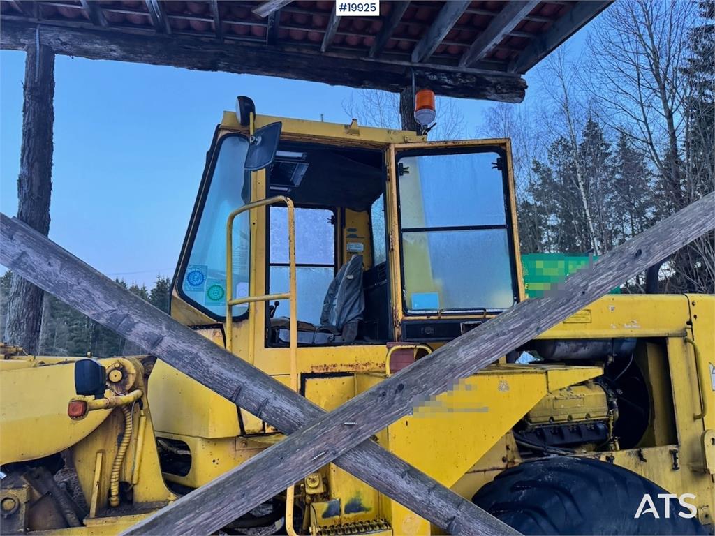 Clark 75B Wheel Loader w/ Bucket. 1979 19925 75B Wheel Loader w/ Bucket. 1979 1 Wheel Loaders image 22