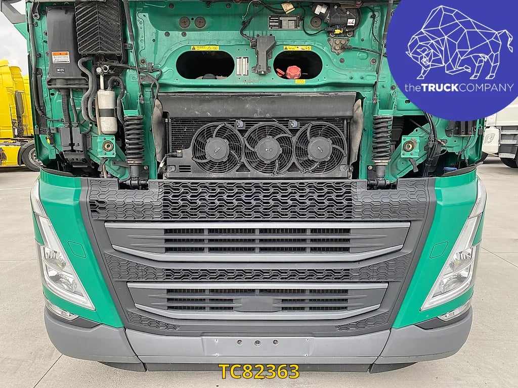 Volvo FH 500 2022 TC82363 FH 500 2022 1 image 2