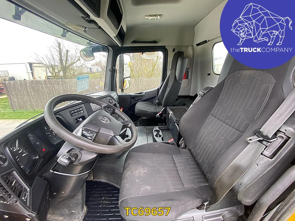 Mercedes-Benz Arocs 2048 2016 TC69657 Arocs 2048 2016 1 image 13