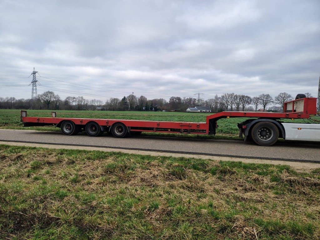 Semi-Low Loader Kel-Berg 42000kg 1997 1997 KEL-BERG 1997 1 image 3