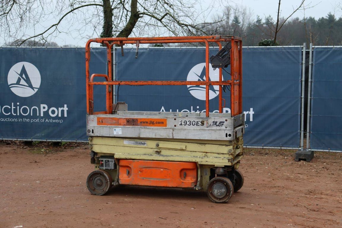 JLG 1930 ES Electric Scissor Lift 7.8m 2008 2008 1930 ES 2008 1 Scissor Lifts image 3