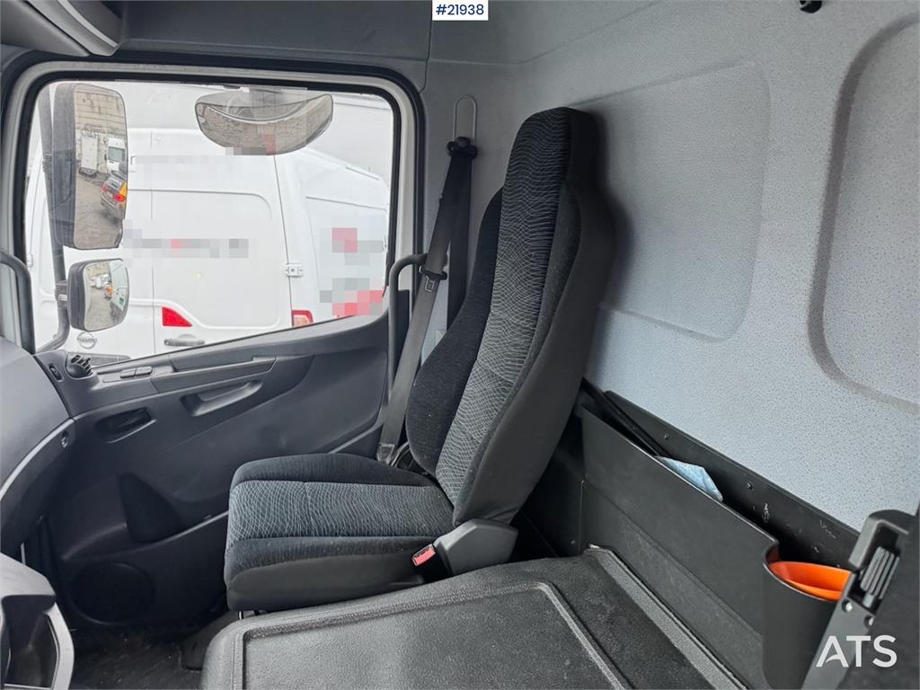 Mercedes-Benz Atego 1023 box car 2017 21938 Atego 1023 box car 2017 1 image 26