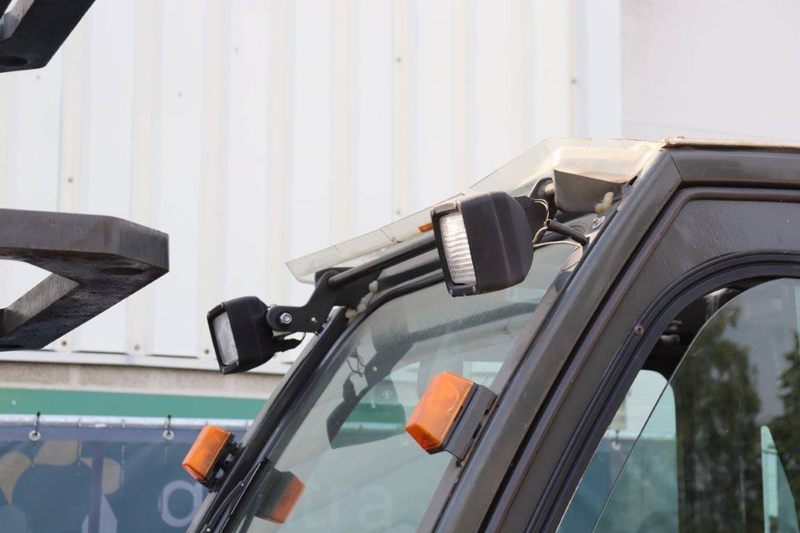 Forklift Nissan 30 Electric 3000kg 30 1 Forklift image 12