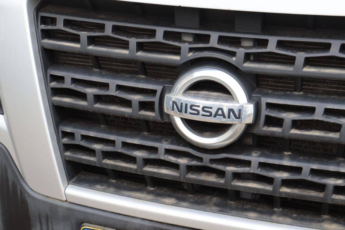 Refrigerated van Nissan NV400 Diesel 2017 2017 NV400 2017 1 image 11