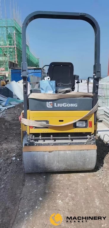 LiuGong Used Road Roller CLG6032E High Quality For Sale 6032E 2019 1 image 4