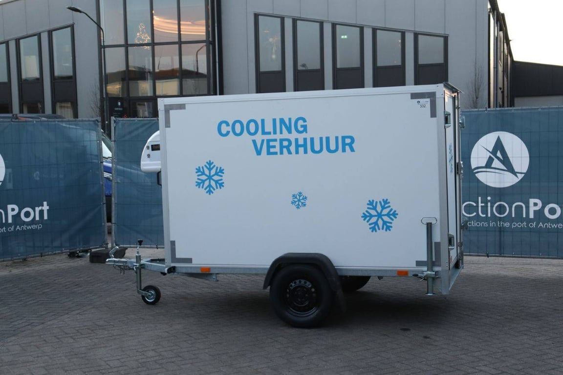 Closed refrigerated trailer 260x150cm 2025 New 2025 COBO 2025 0 image 3