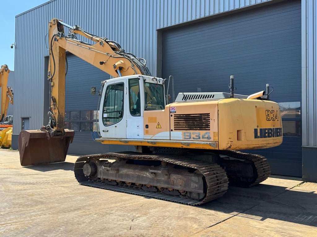 Heavy machinery product image - Image 3 of 15