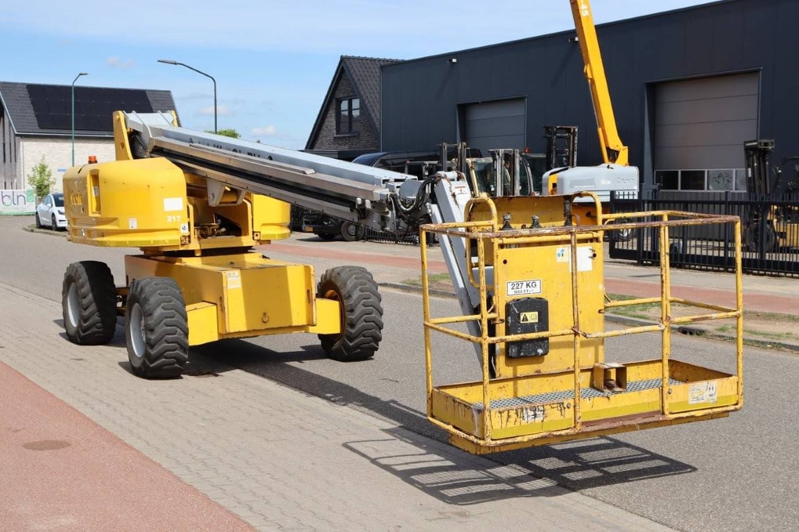 Genie S-65 Diesel 17.2m Telescopic Boom Lift 1998 1998 S-65 1998 1 image 6