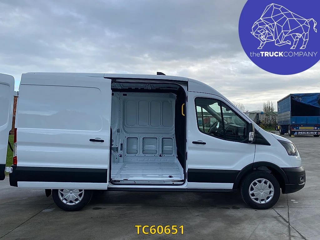 Ford Transit 130.35 l2h2 2025 TC60651 Transit 130.35 l2h2 2025 0 image 12