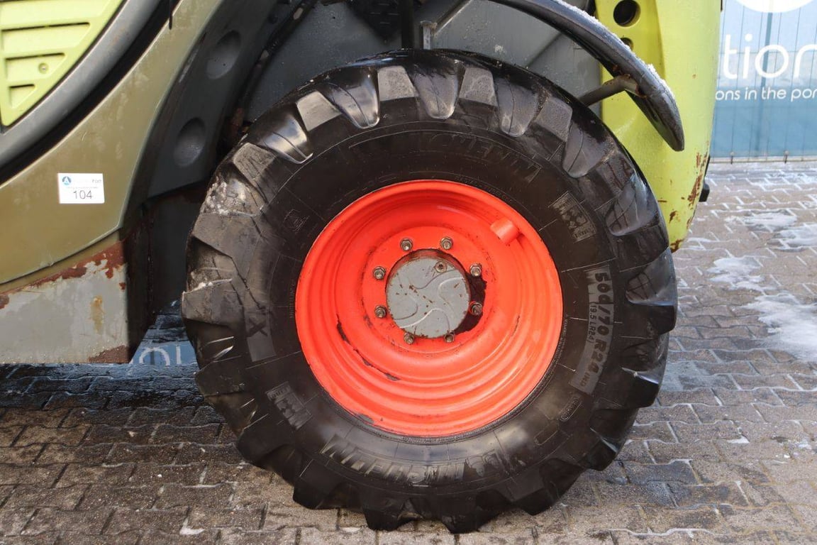 Telehandler Claas SCORPION 7040 Diesel 88kW 4000kg 7m 2010 2010 SCORPION 7040 2010 1 image 15