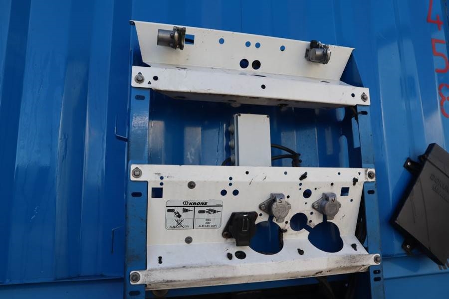 Krone SD Dutch Registration, 3-Axle, Lift Axle, Air Susp 2015 KRONE - SD - 61395 SD Dutch Registration, 3-Axle, Lift Axle,...