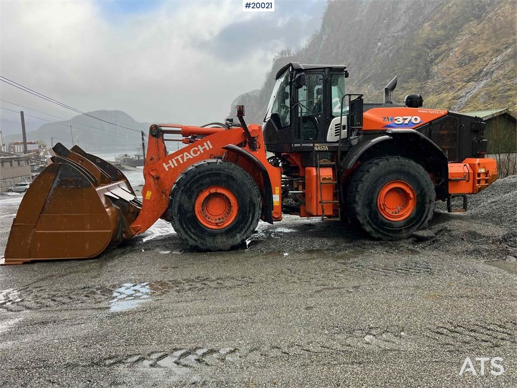 Heavy machinery product image - Image 6 of 30