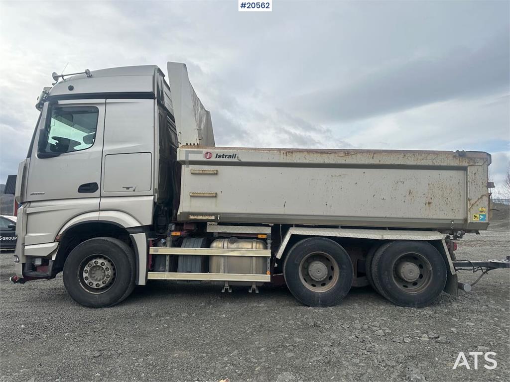 Mercedes-Benz Arocs 2658 6x2 Tipper truck. 2016 20562 Arocs 2658 6x2 Tipper truck. 2016 1 Tipper trucks image 7