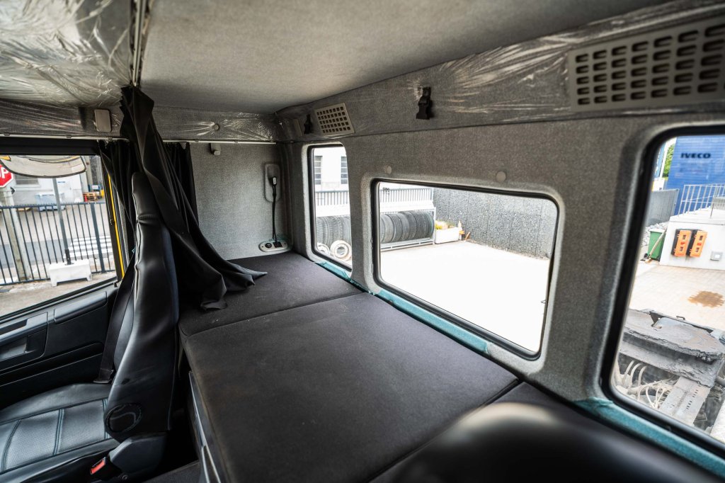 IVECO TRAKKER 450-6X4-BIG AXLES 2017 E60522 TRAKKER 450-6X4-BIG AXLES 2017 1 image 12