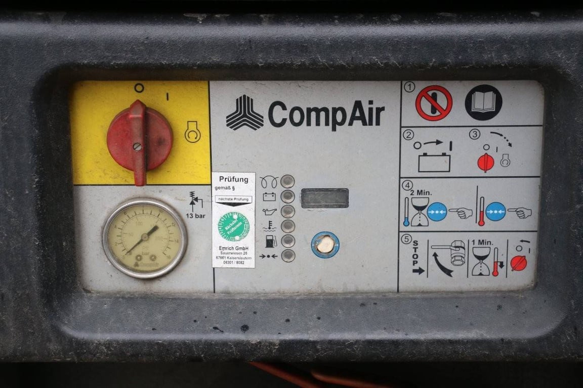 Compressor Compair C50 Diesel 2009 2009 Compair C50 2009 1 Compressors image 10